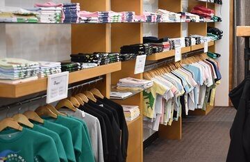 remeras-buzos-gorras